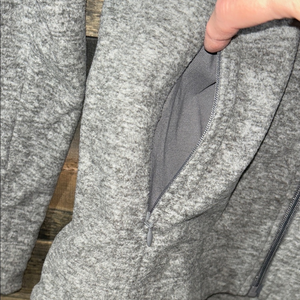NWT Duluth Full-Zip Jacket - Picture 4 of 7